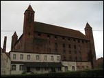 Zamek Gniew - widok z boku