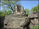 Zamek Bolczw - pozostaosci wiey (stopu)