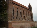 Zamek Gniew - widok z boku