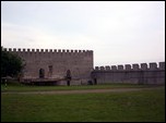Szydow - mury zamku